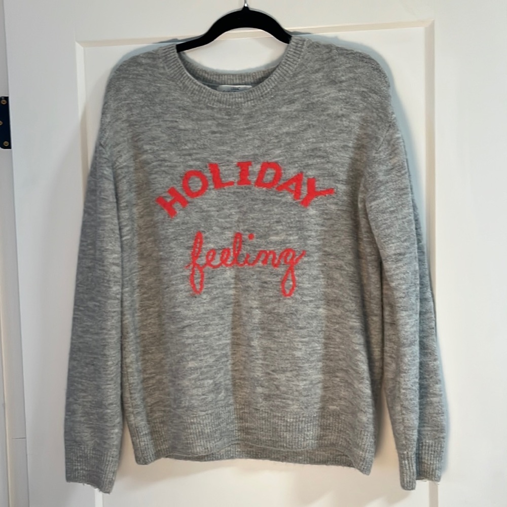 “Holiday feeling” H&M sweater